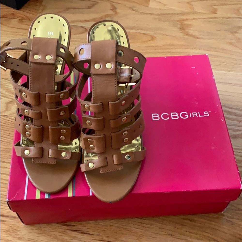 BCBG heels